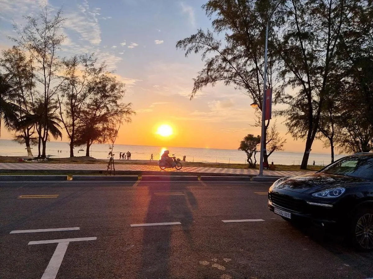Sahaa Beach Resort Sihanoukville Hotel
