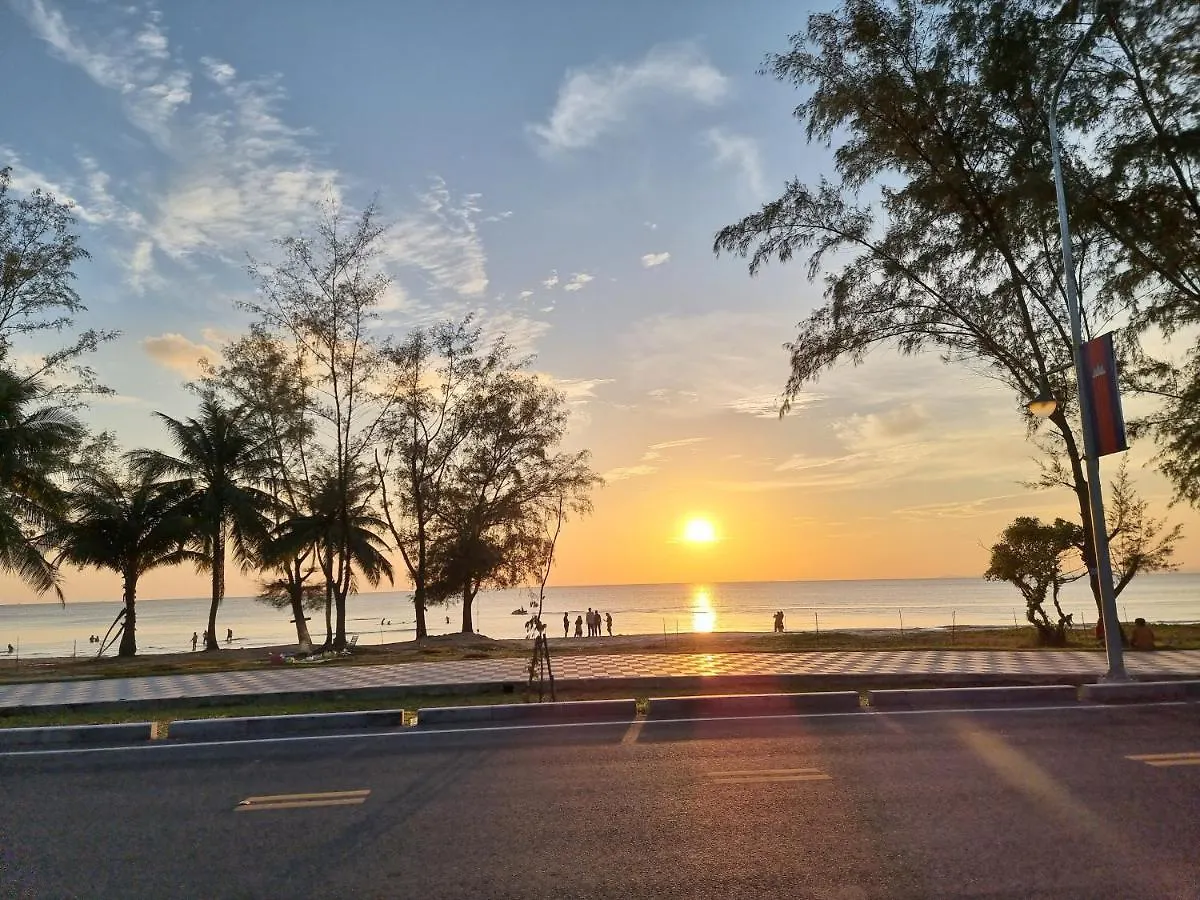 Sahaa Beach Resort Sihanoukville Hotel