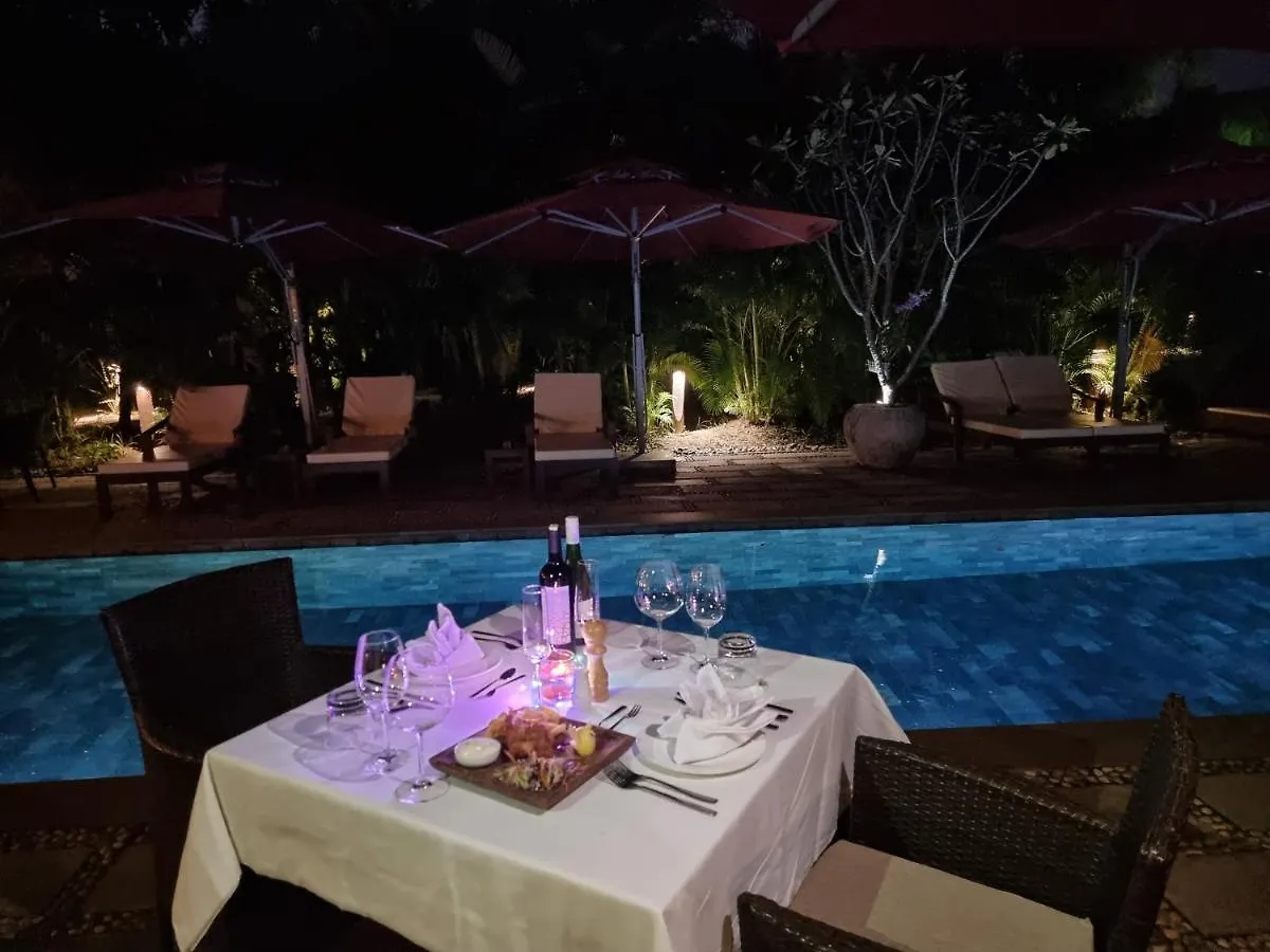 Hotel Sahaa Beach Resort Sihanoukville