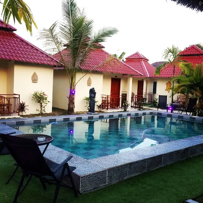 Sahaa Beach Resort Sihanoukville Hotel