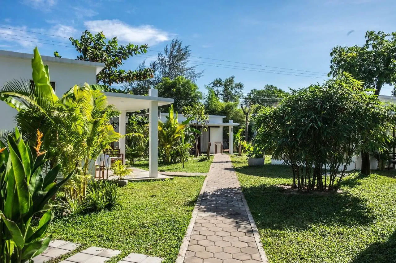 Hotel Sahaa Beach Resort Sihanoukville
